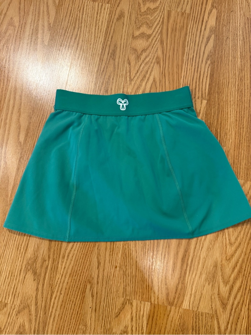 TNA Women’s/Girls Athletic Skort (skirt w shorts under)- Teal Green XS